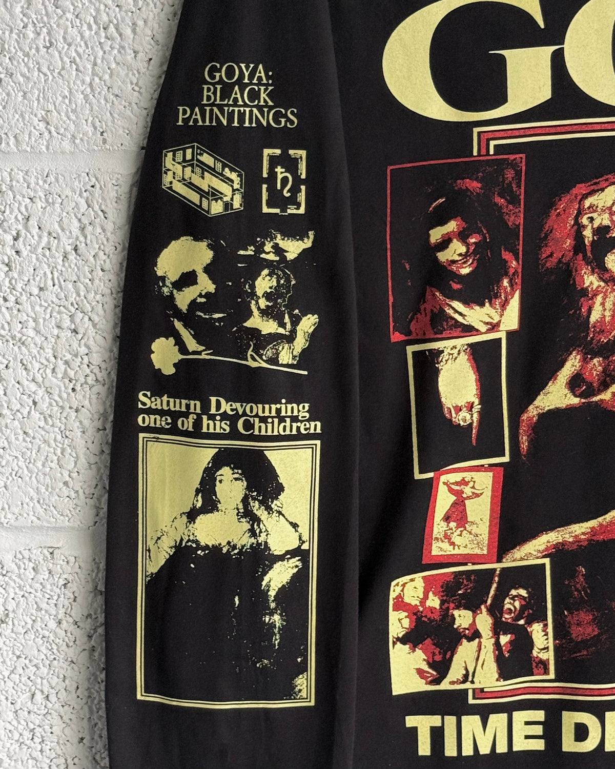 GOYA Longsleeve - Black, sleeve print detail