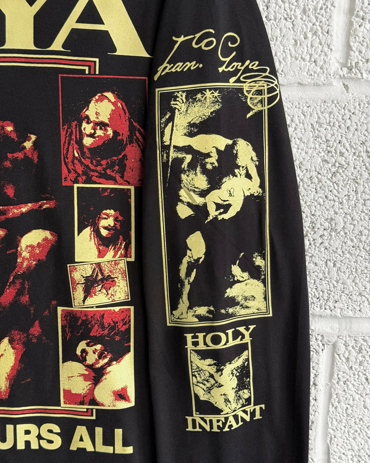 GOYA Longsleeve - Black, sleeve print detail