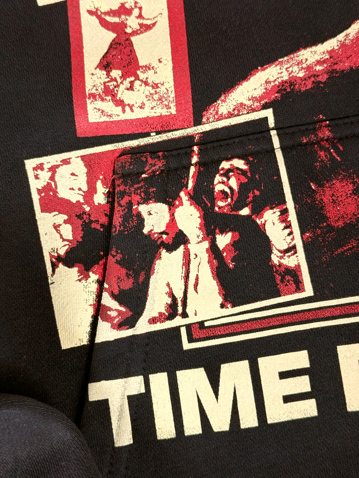 GOYA Hoodie - Washed Black, print detail